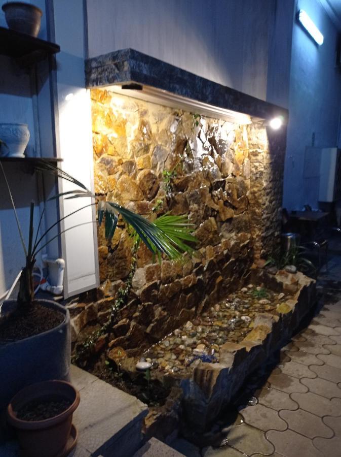 Guesthouse Melikishvili 57 Batumi Exterior photo